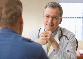 Ziehen Sie einen Spezialisten mit Prostatitis -Symptomen an